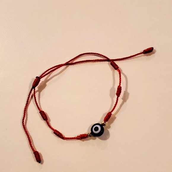Jewelry - Evil eye bracelet with red string